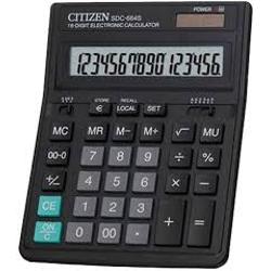 Calculator de birou cu design elegant si compact ecran inclinat ideal pentru orice birouCaracteristici16 digitiDisplay LCD inclinatAlimentare solarabaterieInchidere automata in caz de neutilizareTaste din cauciucTaste schimbare semn  sau minusTasta 0-00Calcul radicaliCalcule 