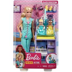 Incercati noi cariere cu seturile Barbie De la medicina sport si invatamant acum putem crea scenarii nelimitate cu aceste seturi de joaca Fiecare se vinde separat in functie de disponibilitate Culorile si decoartiunile pot varia Papusa Barbie Medic Pediatru Mattel un set de joaca Barbie Doctorita de copii marca MattelExploreaza lumea magica a medicinei cu setul de joaca Papusa Barbie Jucarie Papusa Barbie este imbracata in halat verde de doctor pediatru cu saboti albi  are par lung 