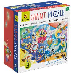 CON&538;INE 48 de piese rezistente din carton gros Dimensiune puzzle 100 x 70 cm Vârsta recomandat&259; 3 Piese din carton rezistent din care se poate construi un decor magnific plasat în spatiu O serie de puzzle-uri maxi cu o gr&259;mad&259; de figuri hazlii potrivite atât pentru copii cât &537;i pentru adul&539;i Puzzle-ul a fost conceput special pentru a dezvolta sim&539;ul de observa&539;ie orientarea spa&539;ial&259; &537;i acuitatea 