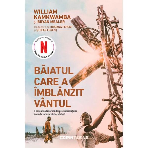 Când o secet&259; cumplit&259; a lovit micul sat din Malawi în care locuia William Kamkwamba familia sa a pierdut toat&259; recolta r&259;mânând f&259;r&259; nimic de mâncat ori de vândut Îngrijorat b&259;iatul a început s&259; studieze c&259;r&539;ile de &537;tiin&539;&259; din biblioteca satului în încercarea de a g&259;si o solu&539;ie A&537;a i-a venit o idee despre care credea c&259; ar putea s&259; 