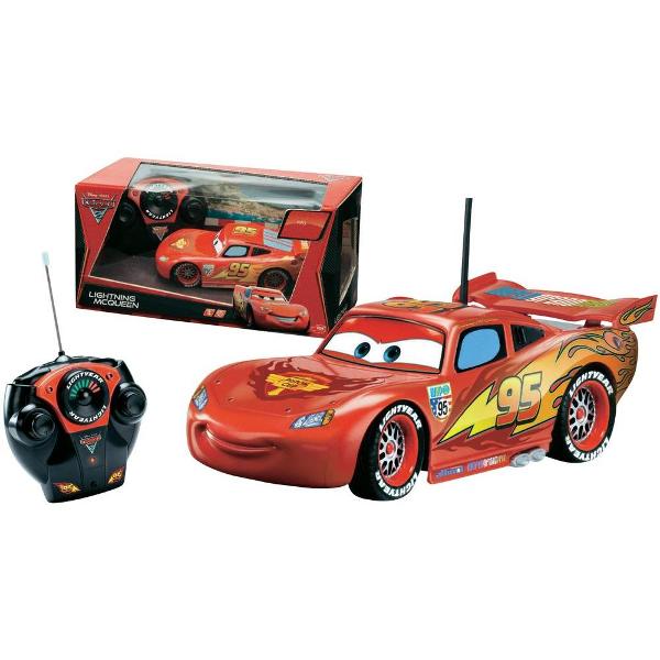The star of the Disney movie Cars 2 - Lightning McQueen 17 cm tall super-detailed and equipped with a 2-channel radio remote control with turbo function