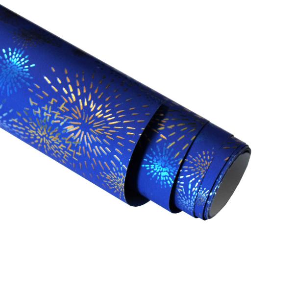 Hartie pentru ambalat cadouri Craciun 150×70 cm artificii diverse modeleDimensiuni 150 x 70 cm