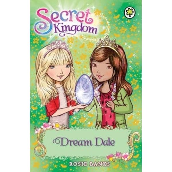 When Ellie Summer and Jasmine learn that the dragons at Dream Dale have stopped making their magic dream dust they know that nasty Queen Malice must be to blame Can the girls find a way to help the dragons make the dream dust they need to break the curse on King Merry For ages 6-8Format Paperback  128 pagesDimensions 128 x 196 x 20mmWeight 