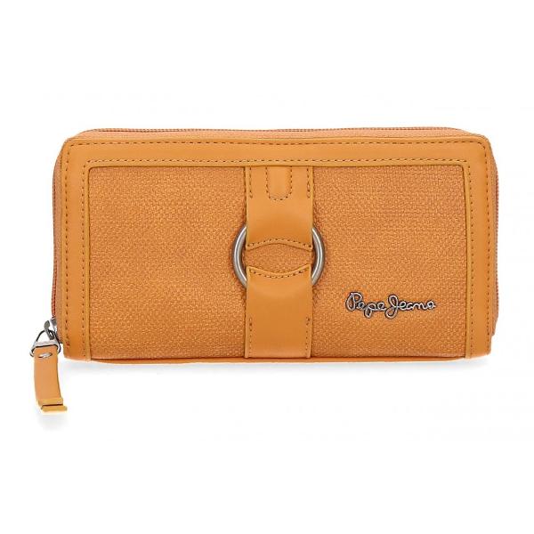 Portofel 18 cm Pepe Jeans Daphne ocru - multiple compartimente material piele ecologica culoare ocru dimensiune 10x18x2 cm Cu o geant&259; de Pepe Jeans vei fi mereu la mod&259; deoarece design-urile lor practice &537;i culorile clasice sunt o garderob&259; pentru orice anotimp &537;i pentru orice ocazie Toate gen&539;ile din colec&539;ia Daphne au un inel de ornament &537;i sunt confec&539;ionate din piele sintetic&259; Aceast&259; linie are rucsacuri casual 