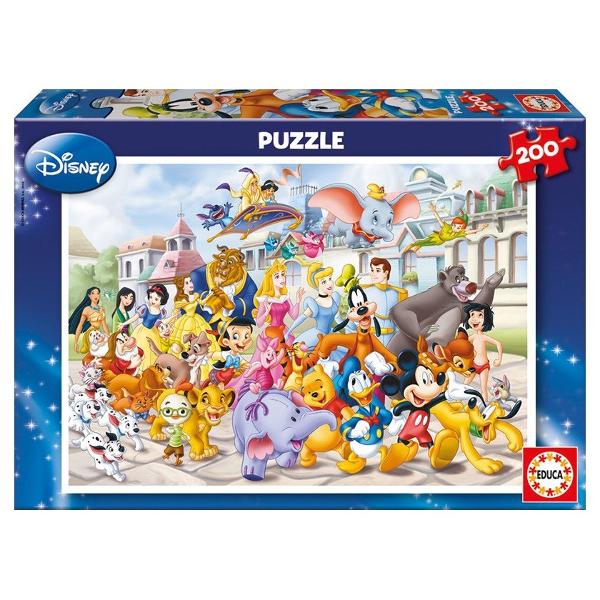 Num&259;r piese 200 bucVârsta 6-8 aniDimensiuni puzzle asamblat 40 x 28 cmLicen&355;&259; Disney