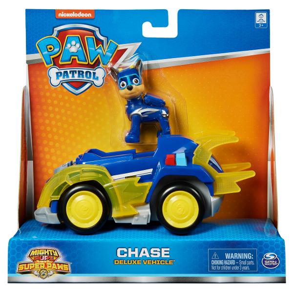 Eroii Paw Patrol acum in varianta Deluxe Fiecare catelus este conceput pentru a reflecta o anumita profesie pompier ofiter de politie sau constructor Cand sunt probleme in orasul lor acesti catelusii se grabesc sa o rezolve fie ca este vorba de o pisicuta blocata intr-un copac sau de un tren deraiat acestia gasesc intotdeauna o rezolvare Acest set contine personajul Chase