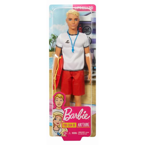Papusile Barbie Cariere Ken te inspira sa fii tot ce iti doresti Papusile vin cu accesorii potrivite pentru fiecare cariera pentru a incuraja jocul de rol Papusile nu pot sta singure Culorile si decoratiunile pot varia Colectioneaza alte papusi Barbie pentru a incuraja imaginatia