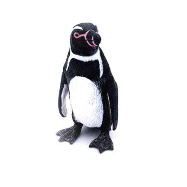 Pinguin Humboldt Figurine colectionabile educative cu care inveti usor lumea animalelor  o Dimensiune figurina dimensiuni aproximative per figurina 10x65x6 cm; o Greutate figurina01 kg ; o Material Plastic flexibil ; o Recomandam jucaria pentru varsta de 3 - 10 anidiv classproduct 