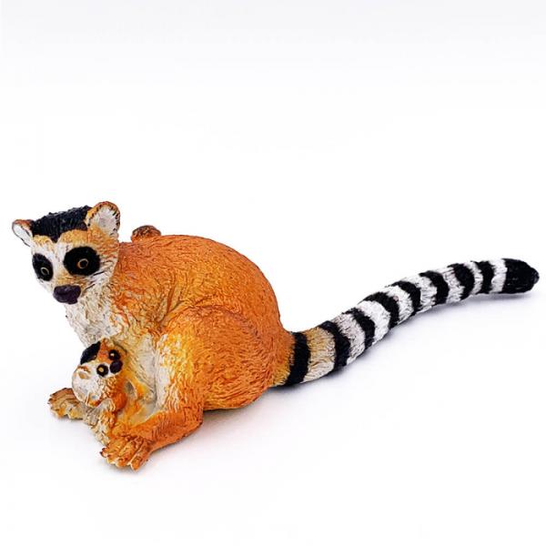 Lemur pui Figurine colectionabile educative cu care inveti usor lumea animalelor o Dimensiuni aproximative per figurina 2x11x13 cm; o Greutate figurina ; o Material Plastic flexibil ; o Recomandam jucaria pentru varsta de 3 - 10 ani 