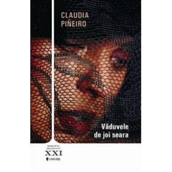 Claudia Pia&177;eiro n 1960 Buenos Aires scriitoare si scenarista&131; a castigat numeroase premii nationale si internationale pentru opera ei literara&131; si jurnalistica&131; Va&131;duvele de joi seara filmul dupa&131; romanul cu acelasi nume al Claudiei Pia&177;eiro a fost lansat in 2009 cu o audienta&131; record Tirajul ca&131;rtii a depa&131;sit 200000 de exemplare iar drepturile de traducere au fost vandute in paisprezece ta&131;ri Cateva familii prietene locuiesc 