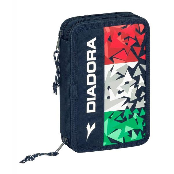 Penar dublu echipat 34 piese DIADORA FLAG 14x21x5Penar dublu echipat 34 piese DIADORA FLAG 14x21x5&160;este un accesoriu&160;de exceptie ideal pentru scoala datorita celor doua compartimente echipate cu rechizite necesare oricarui elev silitor Penarul este foarte rezistent si protejeaza continutul impotriva loviturilorDimensiune135x205x45 cm