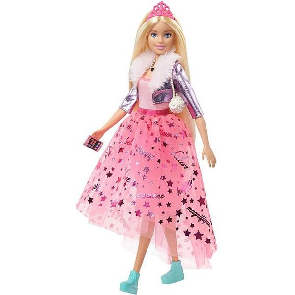 CaracteristiciPapusa Barbie inspirata din seria Aventurile Printeselor – Barbie Princess Adventure ii invita pe cei mici intr-o calatorie magica dintr-un regat indepartat in care imaginatia domnestePapusa Barbie are o tinuta absolut incantatoare formata dintr-o rochita chic cu top roz si fusta adorabila cu imprimeu dulce si stralucitor cu texte precum „believe „happy „dream si alteleJacheta in nuante 