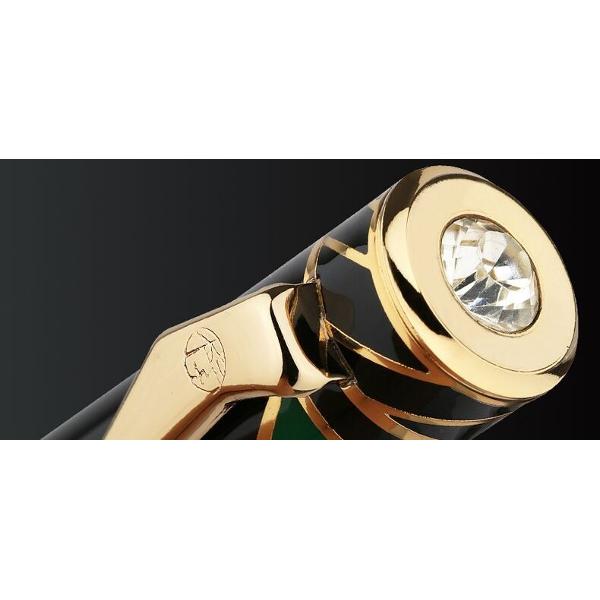 Stilou cu corp metallic ornamente aurite capacul ornat cu cristal; peni&355;&259; din aur de 22K;stilou cu convertor